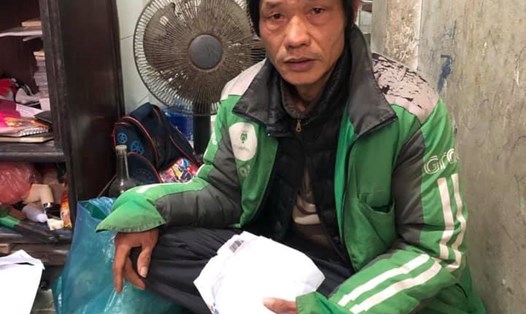 Ông Trần Văn Tuấn phát hiện mình mắc bệnh tim nửa năm nay nhưng gia cảnh khó khăn nên chưa có tiền phẫu thuật. 
Ảnh: NVCC