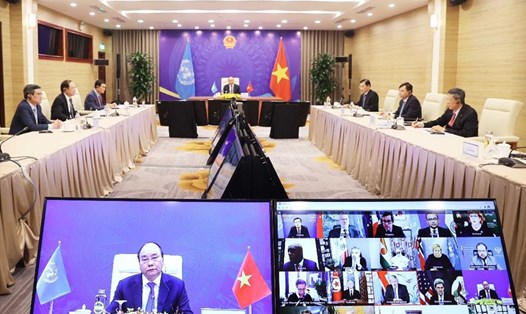 Thủ tướng Nguyễn Xuân Phúc phát biểu tại phiên thảo luận mở của Hội đồng Bảo an Liên Hợp Quốc ngày 23.2. Ảnh: BNG