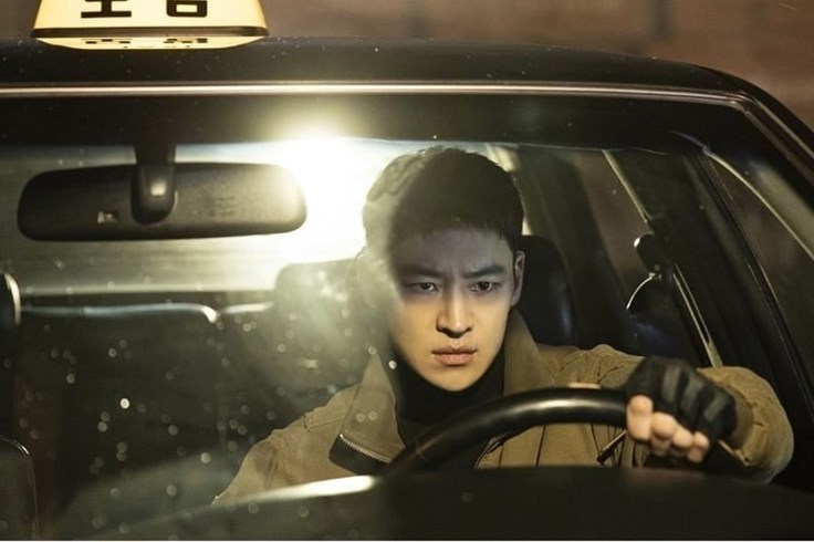 Lee Je Hoon chia sẻ về bộ phim sắp tới “Taxi Driver”