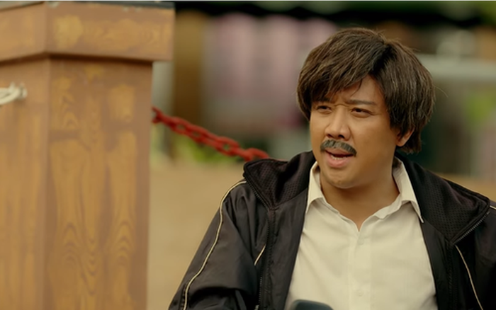 Phim của Trấn Thành khởi chiếu cùng thời điểm với "Gái già lắm chiêu V". Ảnh: ĐPCC.