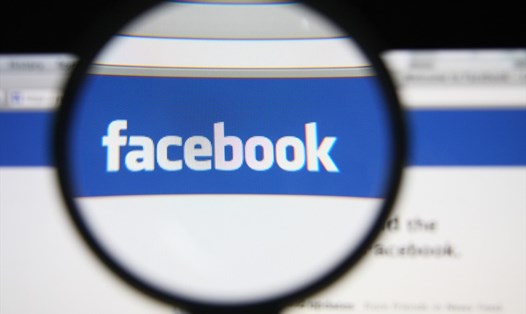 Facebook cam kết đầu tư 1 tỉ USD cho báo chí trong 3 năm tới. Ảnh: AFP