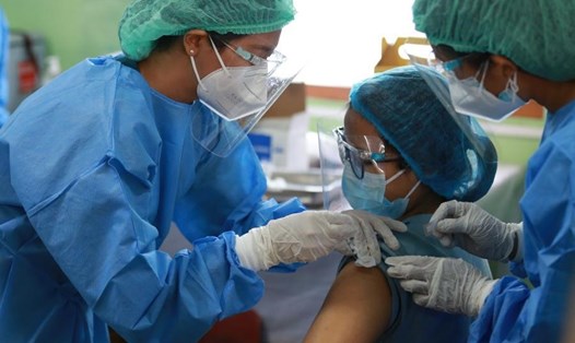 Myanmar là quốc gia Đông Nam Á triển khai sớm tiêm chủng vaccine COVID-19 của AstraZeneca. Ảnh: Tân Hoa Xã.