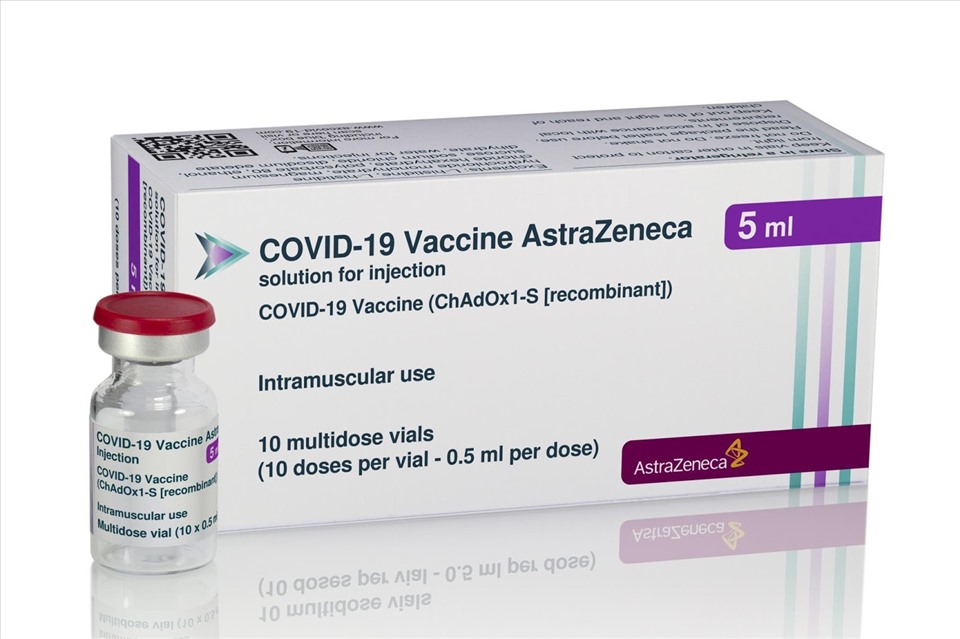 Vaccine COVID-19 AstraZeneca nhập khẩu vào Việt Nam. Ảnh: VNVC