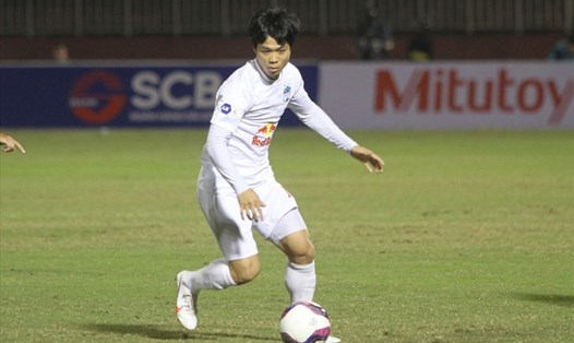 Truyền thông Thái Lan đưa tin câu lạc bộ Cerezo Osaka muốn chiêu mộ Công Phượng. Ảnh: Thanh Vũ