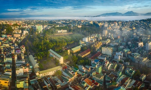 Một góc đô thị phố núi Pleiku hiện đại, văn minh. Ảnh Phan Nguyên