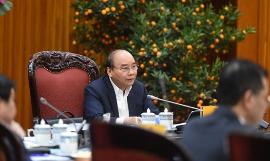 Thủ tướng Nguyễn Xuân Phúc chủ trì cuộc họp. Ảnh: Quang Hiếu