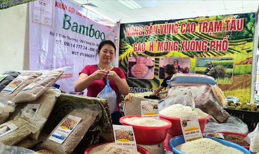 Xuất khẩu gạo vẫn nhiều tín hiệu lạc quan trong năm 2021, giá gạo của Việt Nam vẫn ở mức cao. Ảnh: Vũ Long