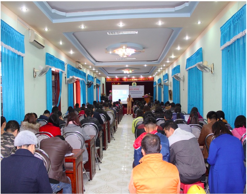 CNVCLĐ tỉnh Điện Biên tham gia buổi tuyên truyền phòng, chống tội phạm,
 ma túy năm 2020. Ảnh: Đặng Sang