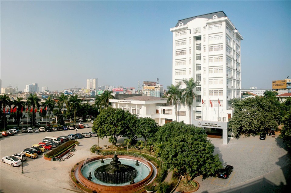 Việt Nam có 3 cơ sở giáo dục đại học được xếp hạng, trong đó Đại học Quốc gia Hà Nội - xếp vị trí số 1 Việt Nam. Ảnh: VNU. Việt Nam có 3 cơ sở giáo dục đại học được xếp hạng, trong đó Đại học Quốc gia Hà Nội - xếp vị trí số 1 Việt Nam. Ảnh: VNU.