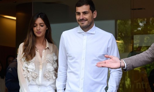 Casillas và Carbonero là 1 trong những cặp đôi đẹp nhất làng bóng đá thế giới. Ảnh: AFP.