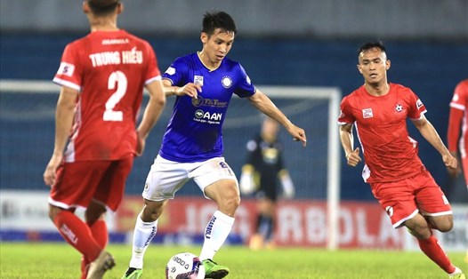 Hoàng Anh Gia Lai, Hà Nội khiến người hâm mộ hài lòng sau vòng 3 V.League 2021. Ảnh: Minh Hiếu