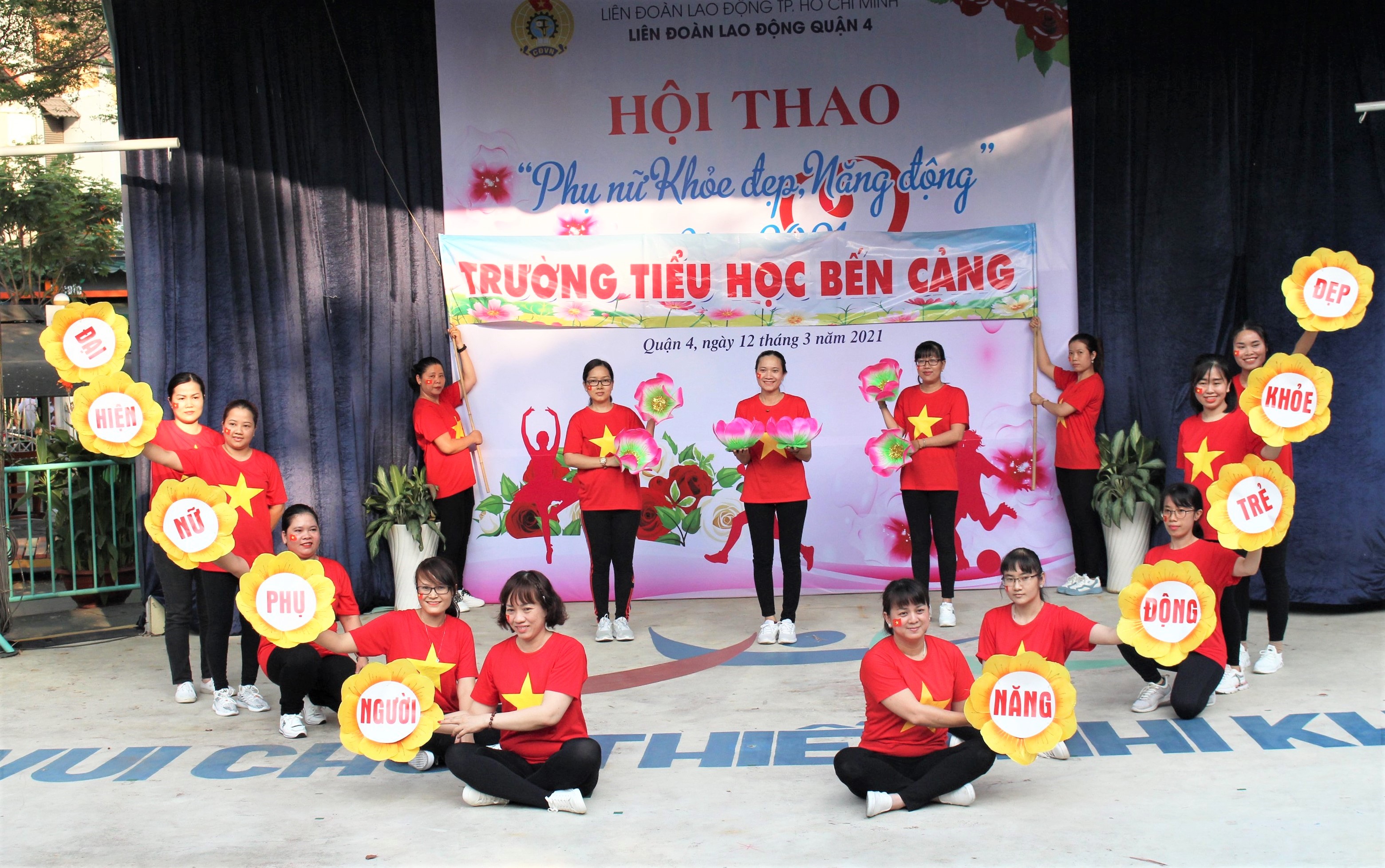 Một màn trình diễn trong Hội thao “Phụ nữ khỏe đẹp, năng động". Ảnh: LĐLĐ Quận 4