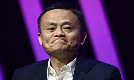 Việc gỡ trình duyệt UC Browser là đòn giáng mới nhất đối với Alibaba của tỉ phú Jack Ma. Ảnh: AFP.