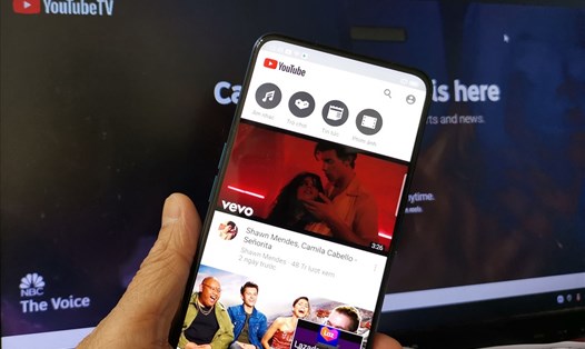 Google được cho rằng bắt đầu thu thuế đối với YouTuber ngoài nước Mỹ từ tháng 6.2021. Ảnh minh họa: Thế Lâm.
