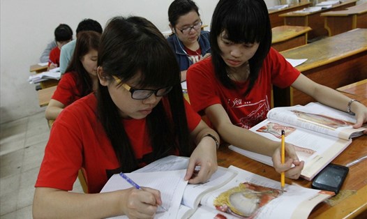 Học phí các trường Y Dược có độ chênh lệch cao. Ảnh minh hoạ: Hải Nguyễn