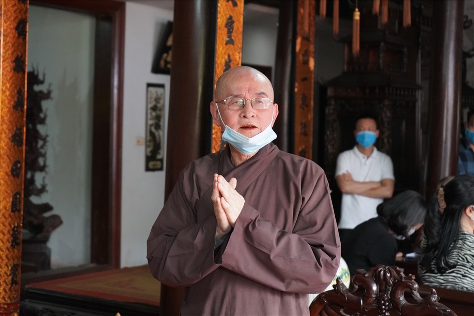 Thượng toạ Thích Nguyên Bình về trụ trì quản lý chùa Trung Hành từ 20.3