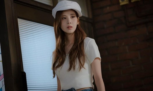 Seohyun (SNSD) sẽ vào vai nữ chính trong phim mới "Moral Sense". Ảnh cắt phim.