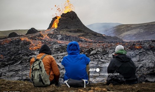 Cận cảnh núi lửa hoạt động ở Iceland. Ảnh: AFP