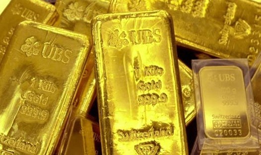 Nhu cầu nhập khẩu vàng của các nước châu Á đang tăng mạnh. Ảnh AFP