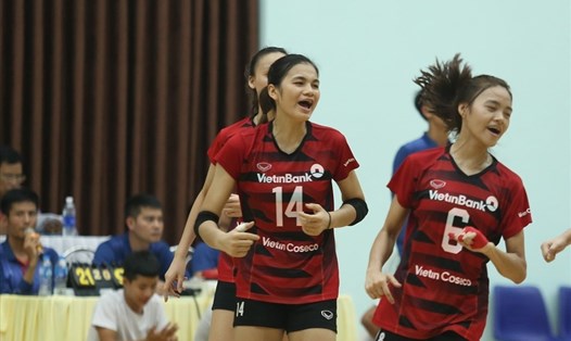 Vi Thị Như Quỳnh (14) đã yên tâm chơi bóng cho Than Quảng Ninh. Ảnh: Volleyball.vn