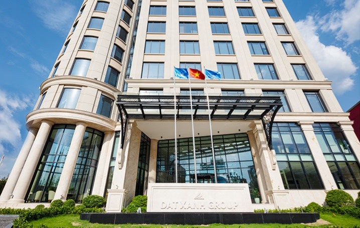 Do lỗ gần 500 tỉ đồng nên cổ phiếu của Tập đoàn Đất Xanh bị cảnh báo và cắt margin. Ảnh: Gia Miêu