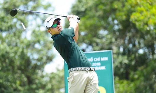 Trần Lê Duy Nhất trở lại ấn tượng với Giải golf TPHCM mở rộng 2021 bằng cú Hole in one. Ảnh: Hội Golf TPHCM.