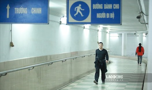 Hệ thống hầm đi bộ tại Hà Nội chưa phát huy nhiều hiệu quả. Ảnh: Hoàng Vũ