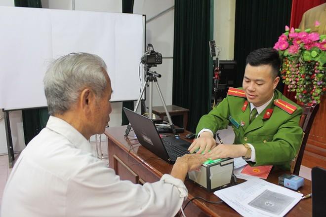 Thẻ  căn cước công dân gắn chip có thay thế các loại giấy tờ?