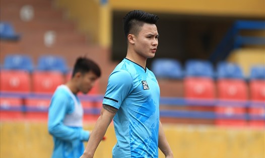 Quang Hải trở lại tập luyện cùng câu lạc bộ Hà Nội. Ảnh: Minh Dân