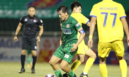 Những cầu thủ mới như Daisuke Matsui chưa thể giúp Sài Gòn thăng tiến như mùa trước. Ảnh: Vương Anh.