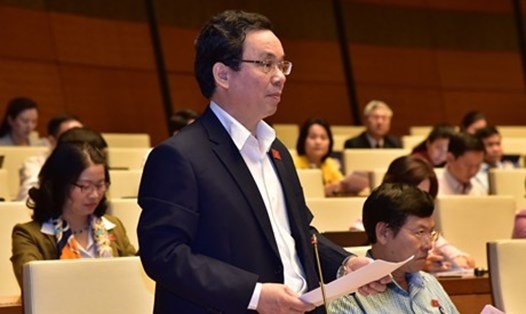 Đại biểu Hoàng Văn Cường (Đoàn Hà Nội) phát biểu tại phiên thảo luận ngày 29.3. Ảnh: Quốc hội