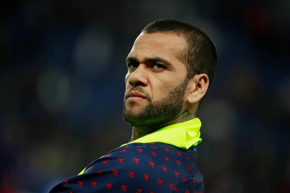 Daniel Alves là một cầu thủ cá tính với sự nghiệp rất thành công, đặc biệt là tại Barcelona. Ảnh: AFP