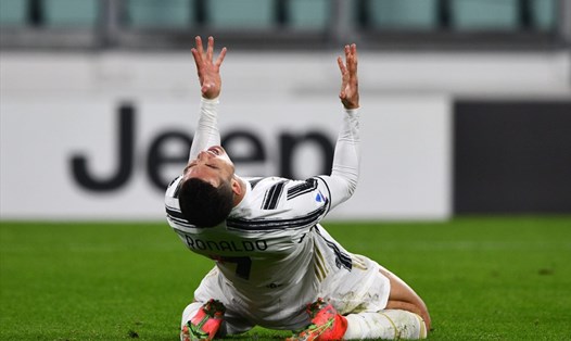 Juventus đưa Cristiano Ronaldo về để giành chức vô địch Champions League nhưng vẫn chưa thể hoàn thành mục tiêu. Ảnh: Serie A