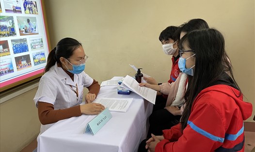 Tình nguyện viên tiêm vaccine COVID-19 do Việt Nam sản xuất. Ảnh: Lệ Hà