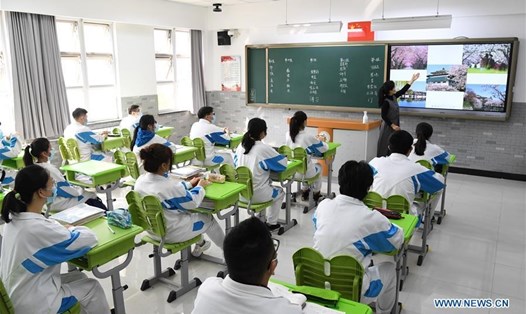 Một lớp học ở Trung Quốc. Ảnh: Xinhua