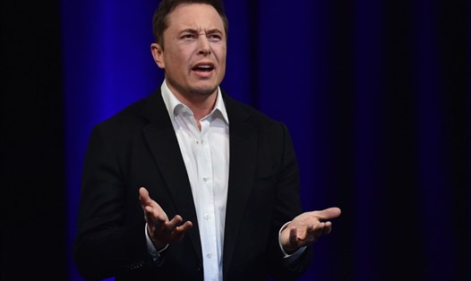 Tỉ phú Elon Musk sẽ phải đóng không ít tiền nếu dự luật thuế mới được thông qua. Ảnh AFP