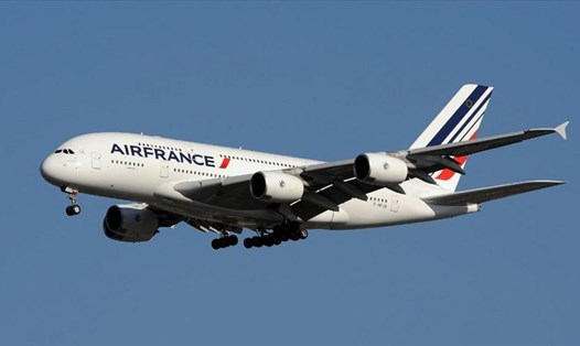 Máy bay của Air France đang trong chuyến bay từ Paris tới New Delhi hôm 5.3 buộc phải hạ cánh khẩn cấp xuống Bulgaria vì hành khách gây rối. Ảnh: AFP