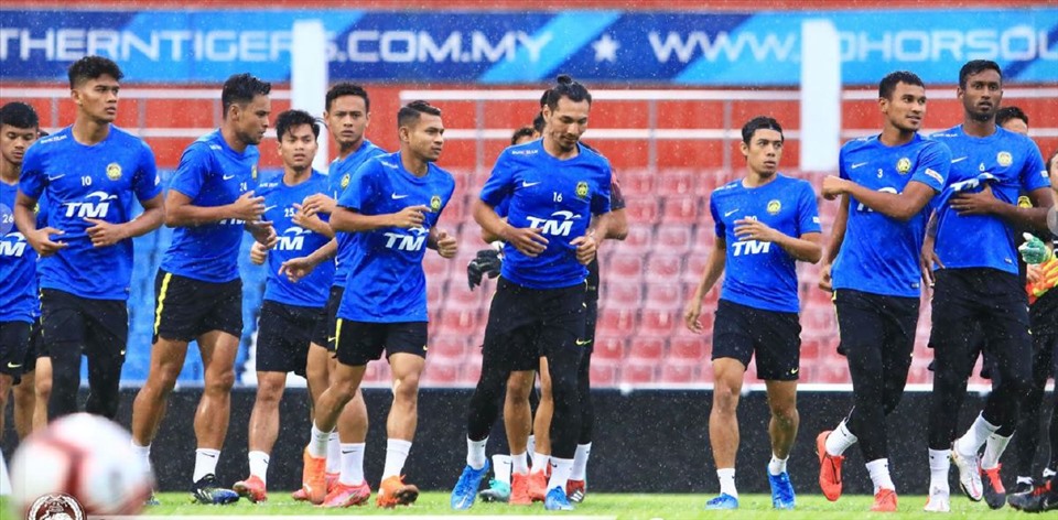 Tuyển Malaysia muốn có sự chuẩn bị chu đáo nhất cho vòng loại World Cup 2022, nơi họ quyết tâm soán ngôi đầu bảng của tuyển Việt Nam. Ảnh: FAM.