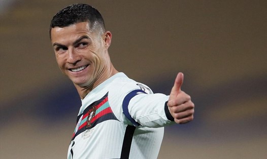 Cristiano Ronaldo sẽ ra tay nghĩa hiệp để giúp đỡ bé trai 6 tháng tuổi bị bệnh hiểm nghèo? Ảnh: AFP