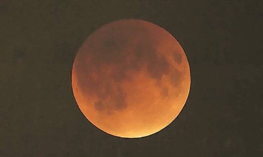 Mặt trăng sẽ che khuất sao Hỏa vào ngày 17.4. Ảnh: AFP