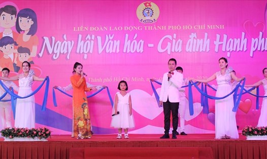 Gia đình CNVCLĐ tham gia Ngày hội văn hóa – gia đình hạnh phúc năm 2020 do LĐLĐ TP.Hồ Chí Minh tổ chức. Ảnh: Chân Phúc