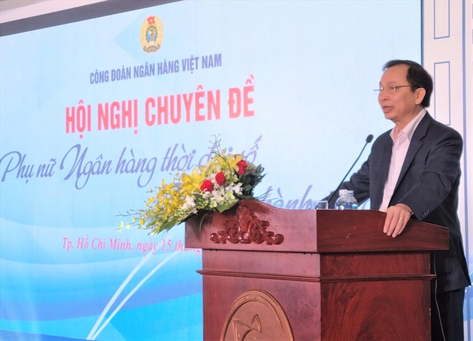 Phó Thống đốc Thường trực Ngân hàng Nhà nước Việt Nam Đào Minh Tú phát biểu tại hội nghị. Ảnh Nam Dương