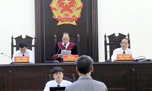 Lê Văn Thảo bị tuyên án 9 năm tù về tội tổ chức cho người khác nhập cảnh vào Việt Nam trái phép. Ảnh: Nhật Hồ