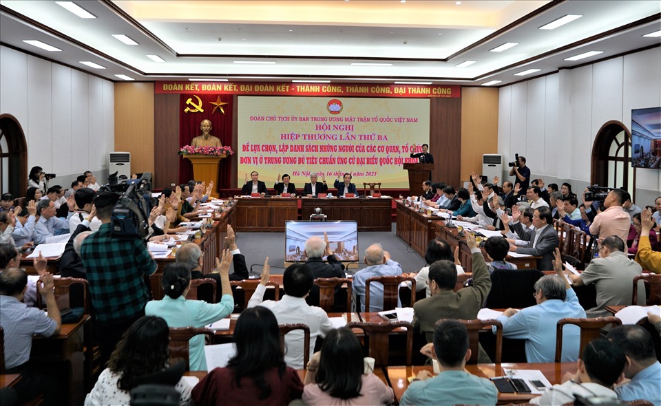 Quang cảnh hội nghị. Ảnh: Tùng Giang