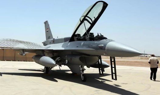 Các máy bay chiến đấu F-16 của Mỹ đóng tại căn cứ không quân Balad, Iraq. Ảnh: AFP.