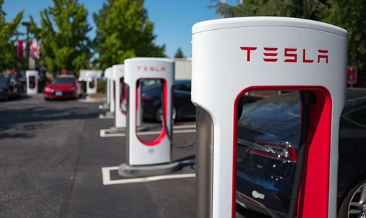 Một vụ tai nạn liên quan đến mẫu xe điện có chức năng tự lái của Tesla đã xảy ra tại tiểu bang Texas, Mỹ khiến 2 người thiệt mạng. Ảnh: AFP