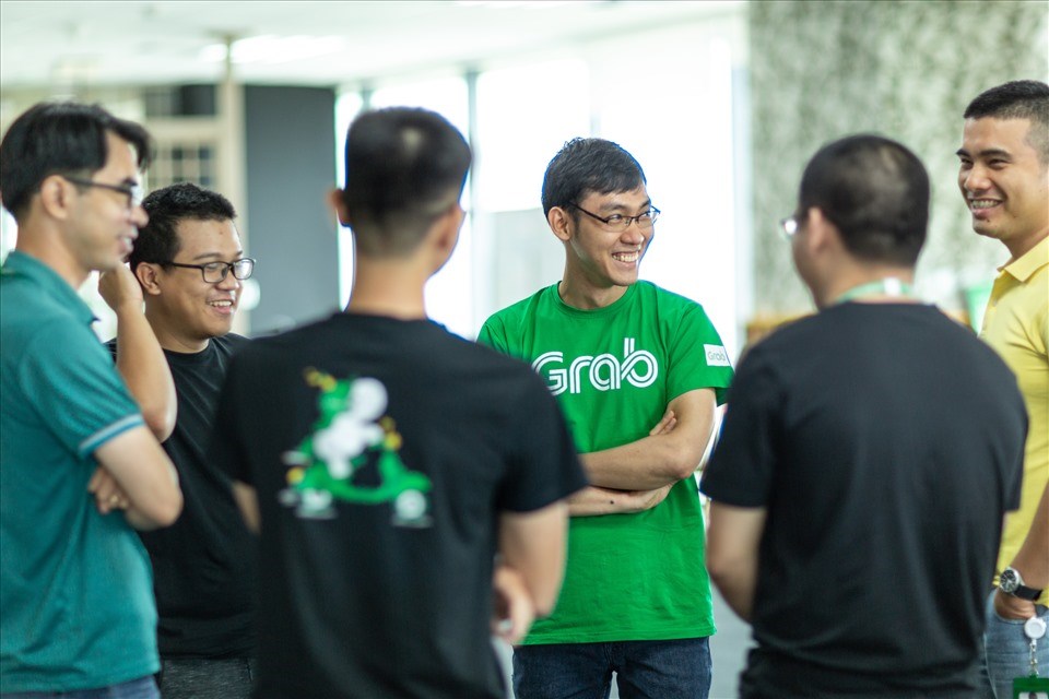 Grab Future Unicorn mang đến cho ứng viên cơ hội phát triển nghề nghiệp và được dẫn dắt các dự án quan trọng, nâng cao năng lực cạnh tranh. Grab Future Unicorn mang đến cho ứng viên cơ hội phát triển nghề nghiệp và được dẫn dắt các dự án quan trọng, nâng cao năng lực cạnh tranh.