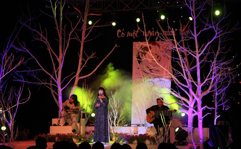 Hội An tổ chức chương trình âm nhạc "Có một ngày như thế" tại phố cổ Hội An. Ảnh: Thanh Chung