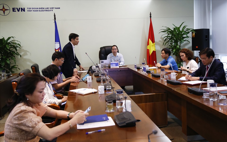 Quang ảnh hội nghị. Ảnh: Nguyễn Lương