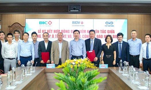 BIC và TMT Motors ký kết hợp đồng bảo hiểm nguyên tắc. Ảnh: BIC